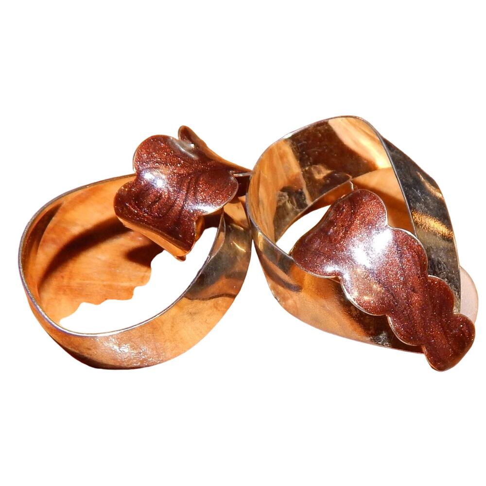 Vintage Goldtone Sparkly Brown Enamel Post Earrings Very Classy!